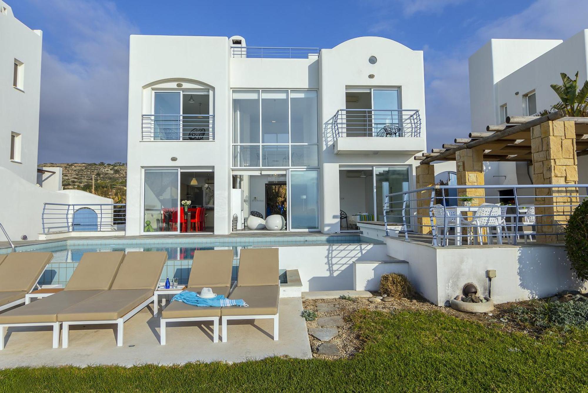 Blue Coral Beach Villas Three Exclusive Villas - Poseidon - Nautilus - Oceanos - And - Baby Coral Bungalow Korall-öböl Kültér fotó